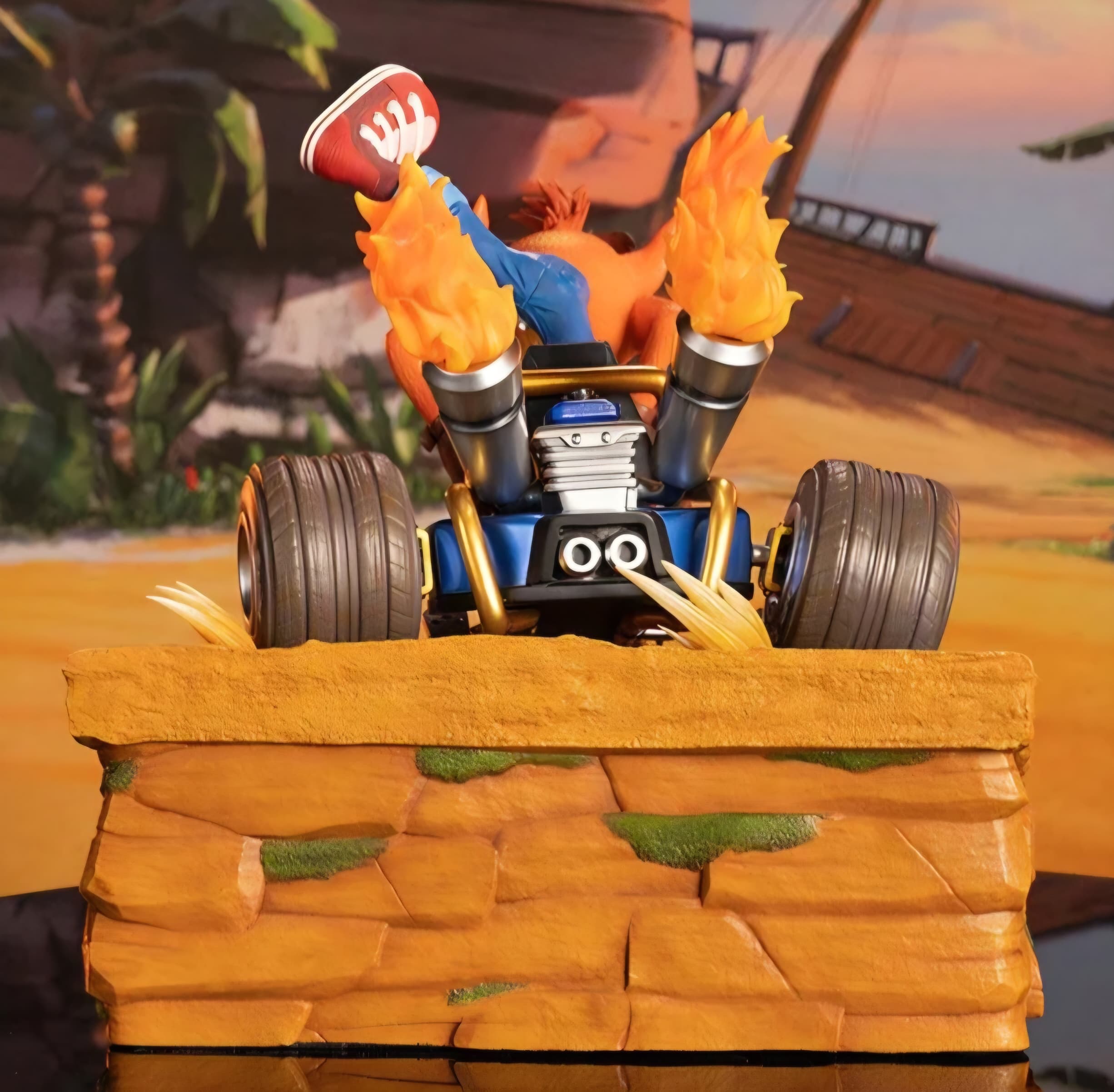 Crash tram racing nitro - fueled - crash in kart ( standard edition ) - Vue 3