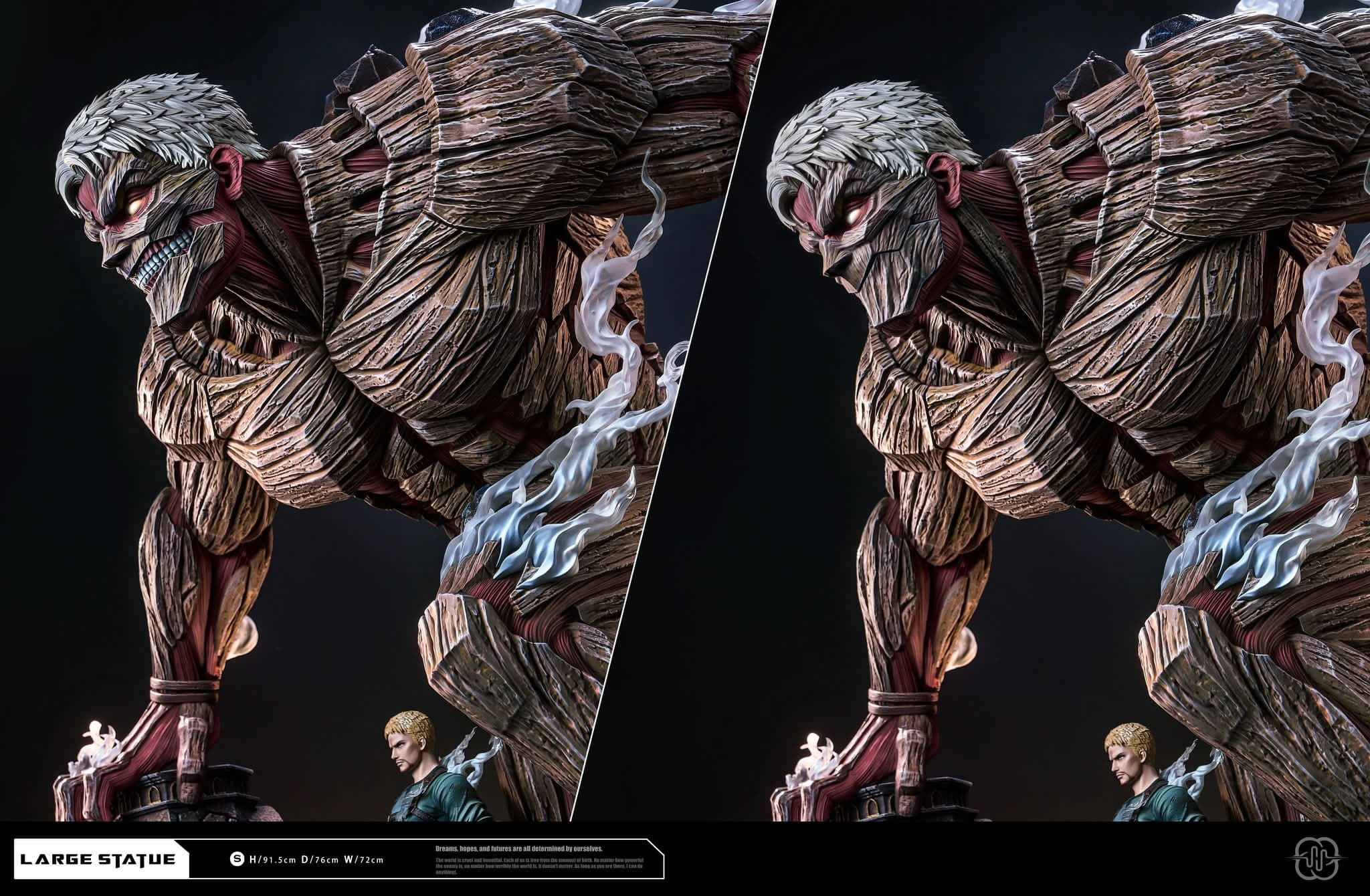 Reiner With The Armored Titan - Vue 10