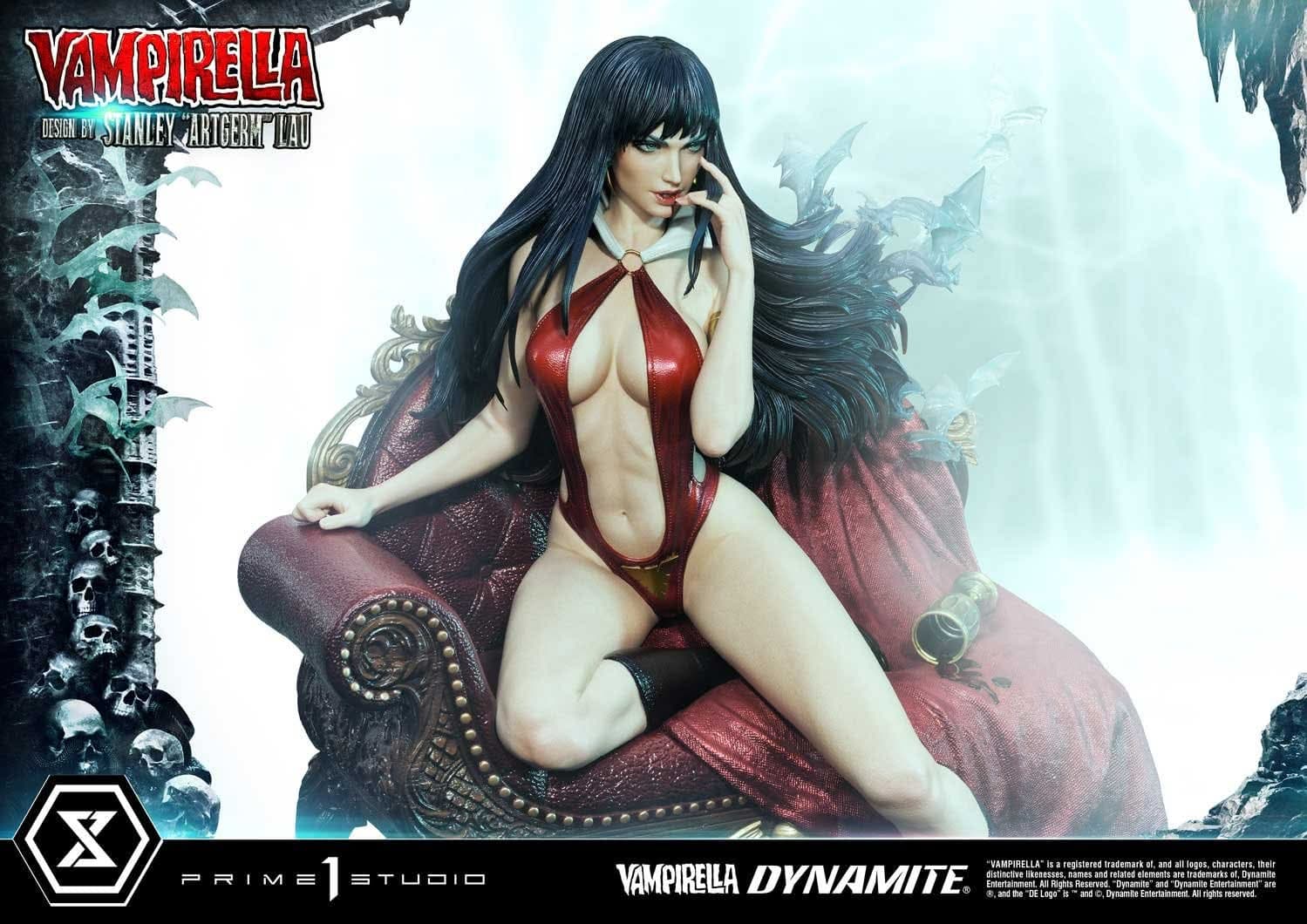 Vampirella (Design by Stanley Artgerm Lau) - Bonus Version - Vue 10