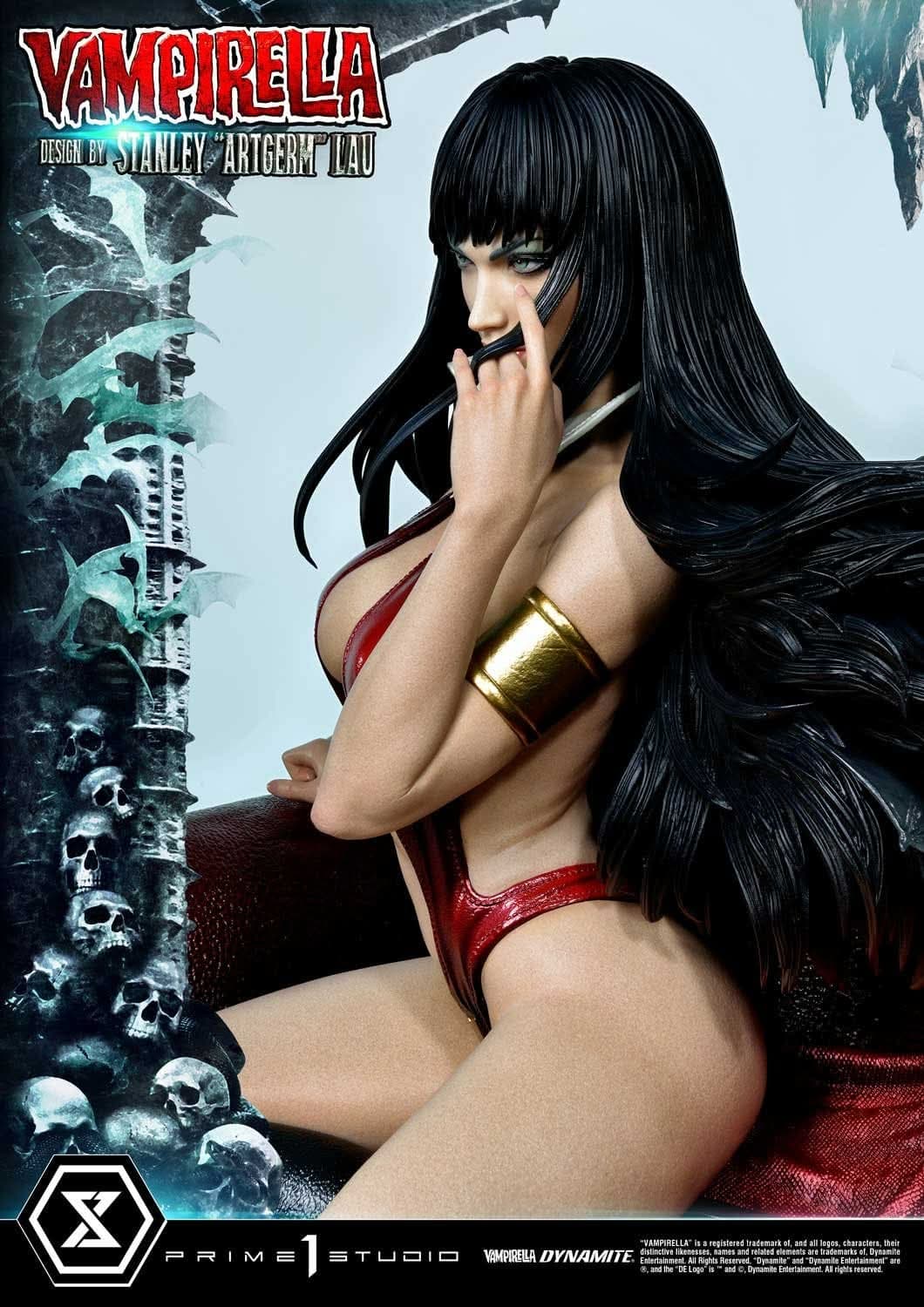 Vampirella (Design by Stanley Artgerm Lau) - Bonus Version - Vue 52