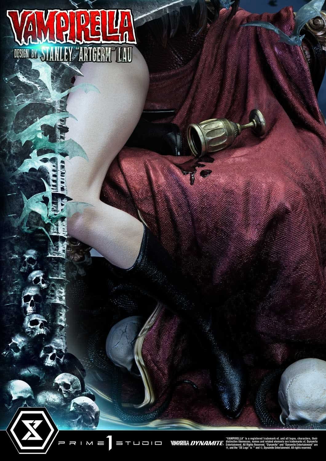 Vampirella (Design by Stanley Artgerm Lau) - Bonus Version - Vue 61