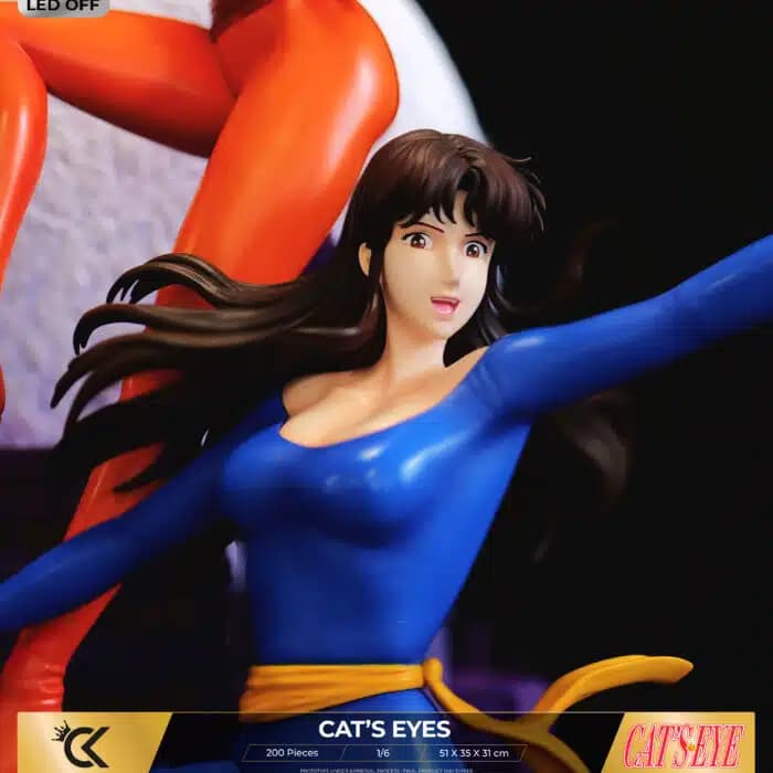 Hitomi, AI & Rui - Vue 13