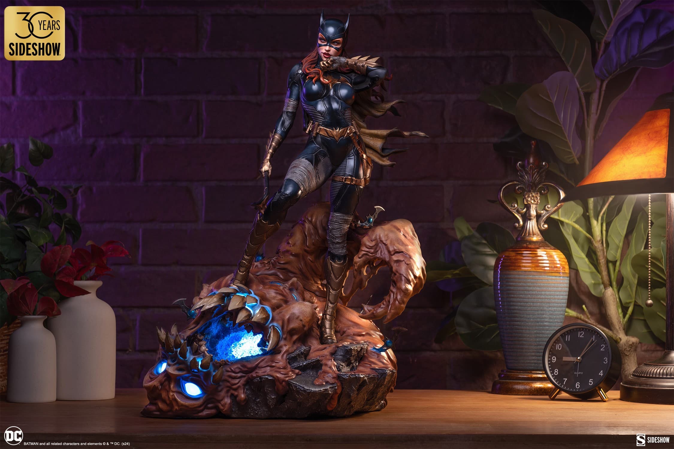 Batgirl - Premium Format 