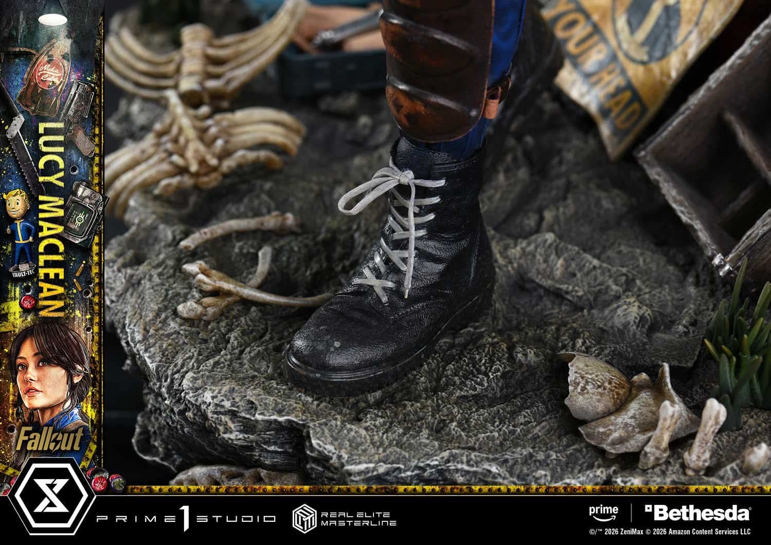 Lucy MacLean (Bonus Version) - Real Elite Masterline - Vue 55