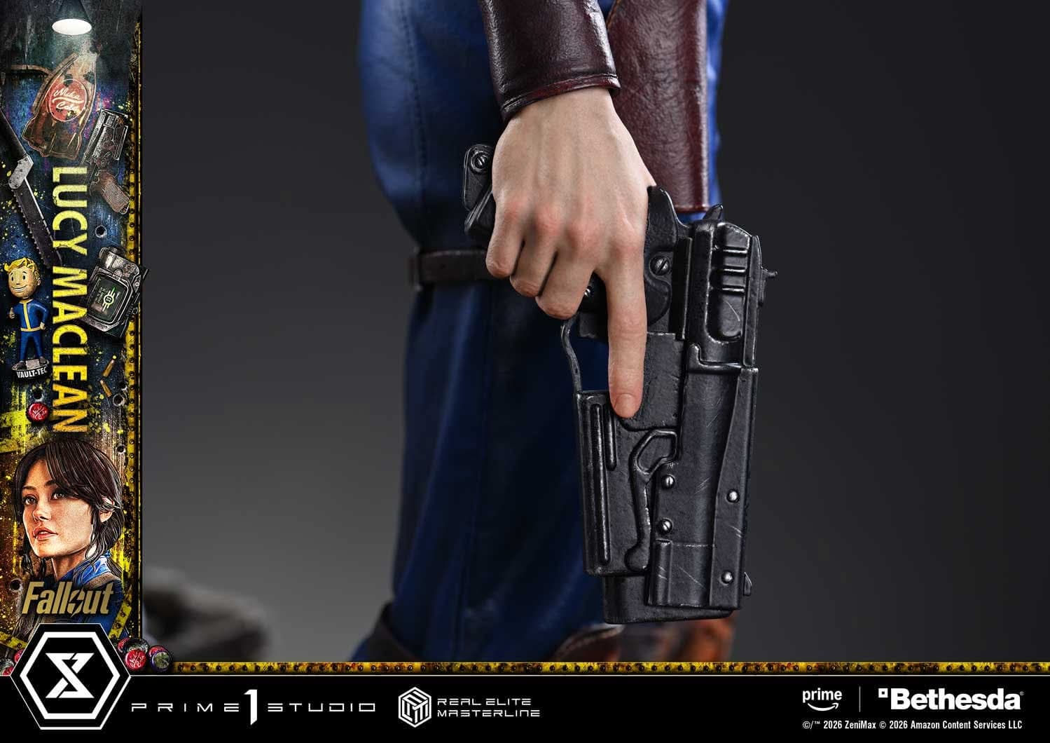 Lucy MacLean (Bonus Version) - Real Elite Masterline - Vue 57