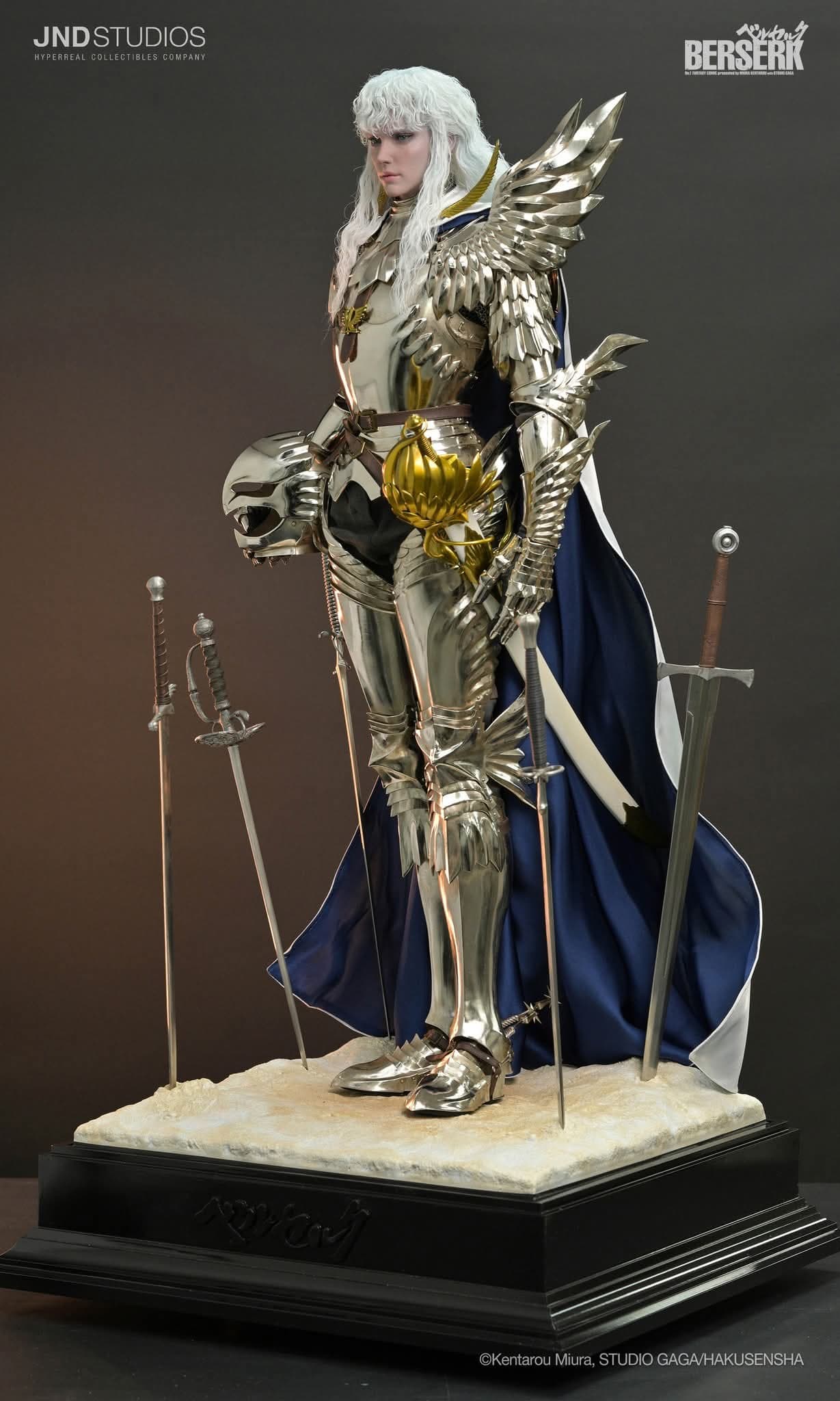 Griffith (Version Armure En Métal) - Vue 9