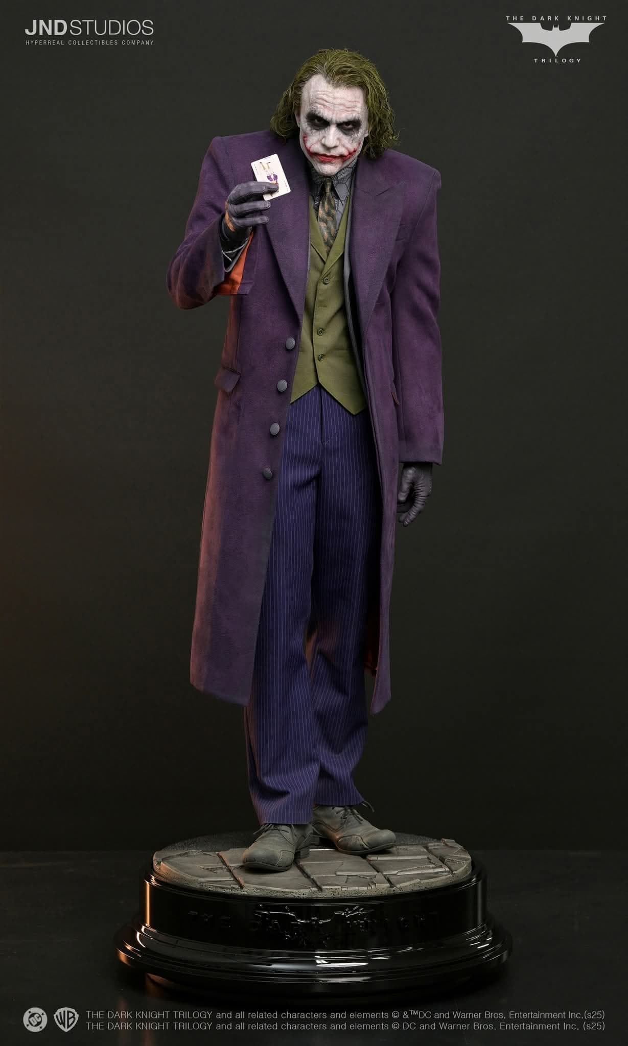 The Joker Bank Robber & Purple Suit V2 (Version Double) - Vue 28