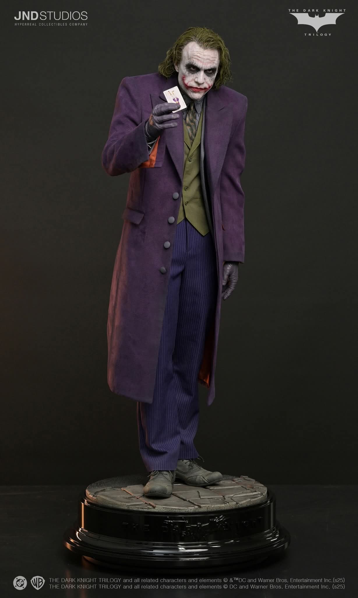 The Joker Bank Robber & Purple Suit V2 (Version Double) - Vue 32
