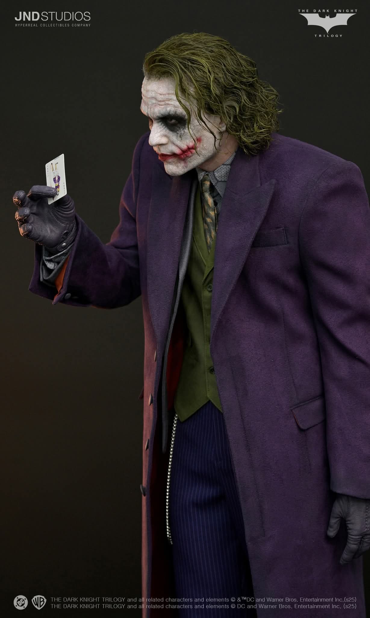 The Joker Bank Robber & Purple Suit V2 (Version Double) - Vue 34