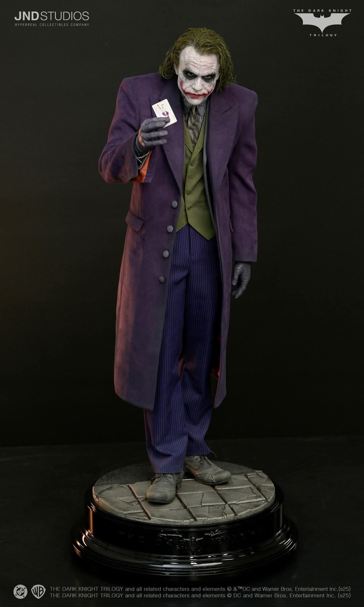 The Joker Bank Robber & Purple Suit V2 (Version Double) - Vue 39