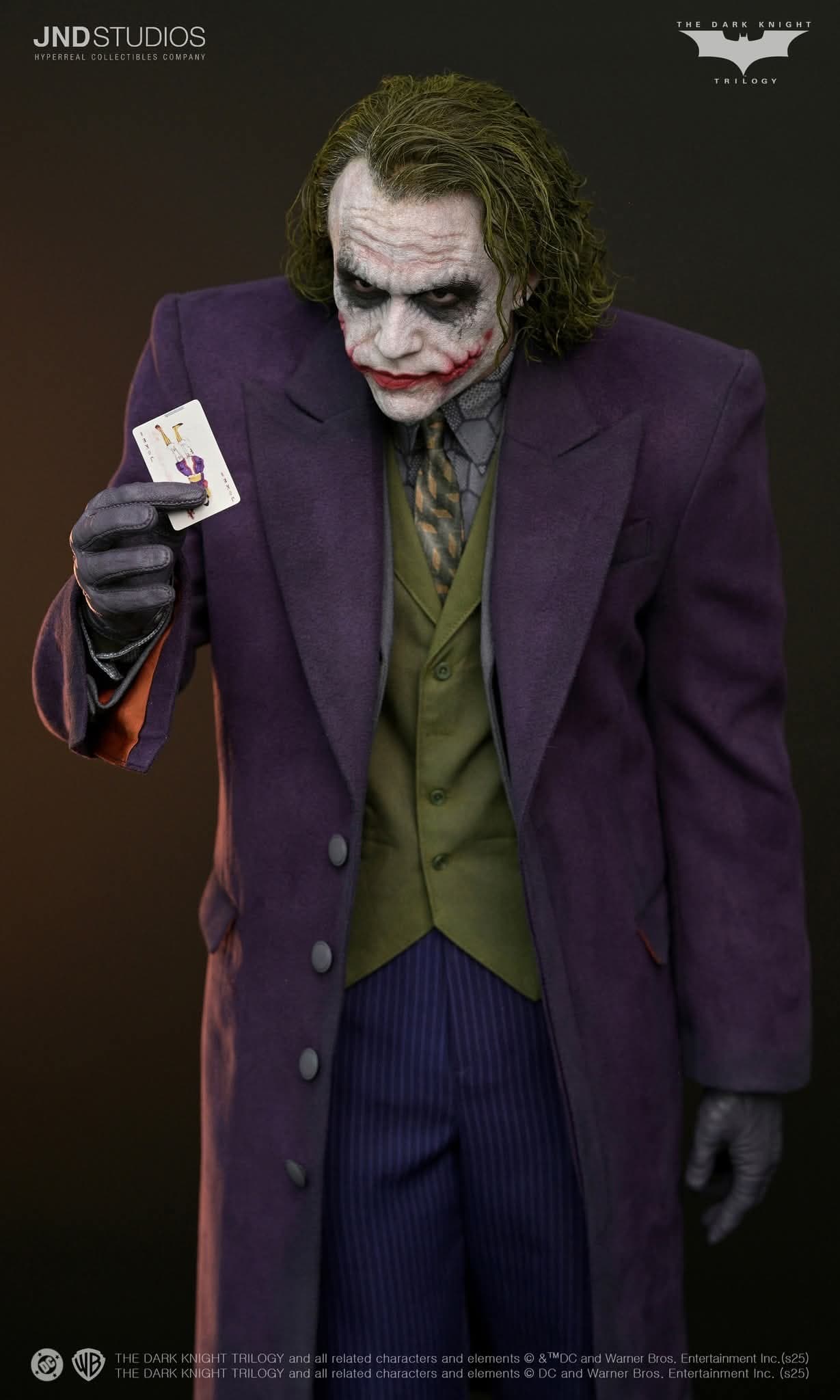 The Joker Bank Robber & Purple Suit V2 (Version Double) - Vue 40