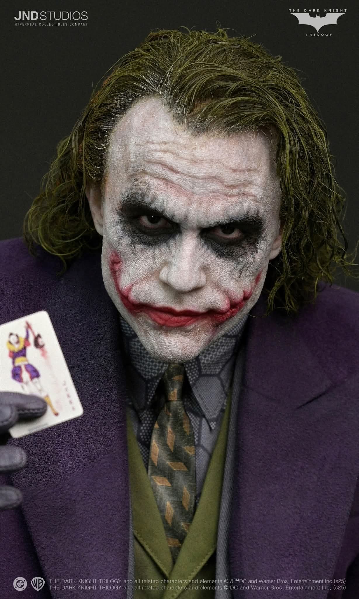 The Joker Bank Robber & Purple Suit V2 (Version Double) - Vue 45