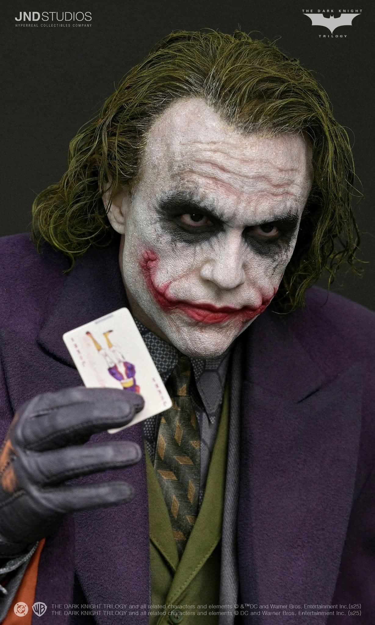 The Joker Bank Robber & Purple Suit V2 (Version Double) - Vue 46