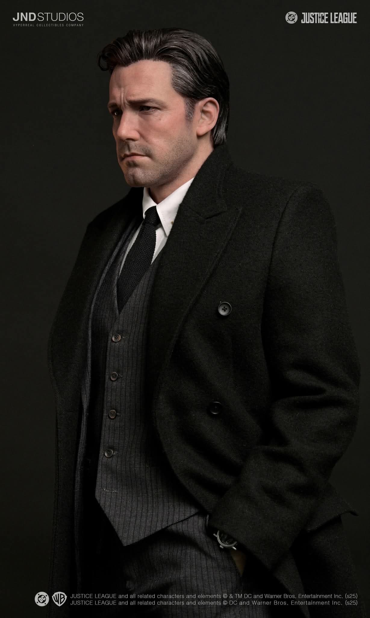 Batman & Bruce Wayne - Justice League (2017) - Vue 9