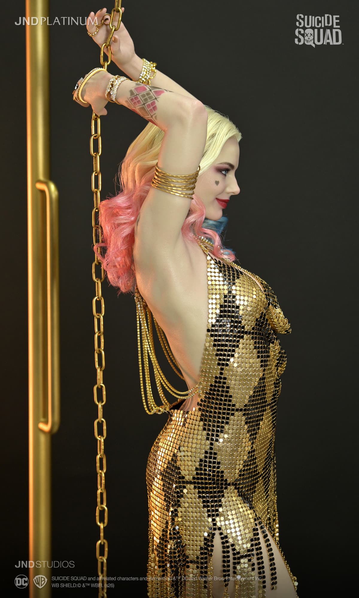 Harley Quinn Black & Gold Dress (Suicide Squad 2016) - Vue 13