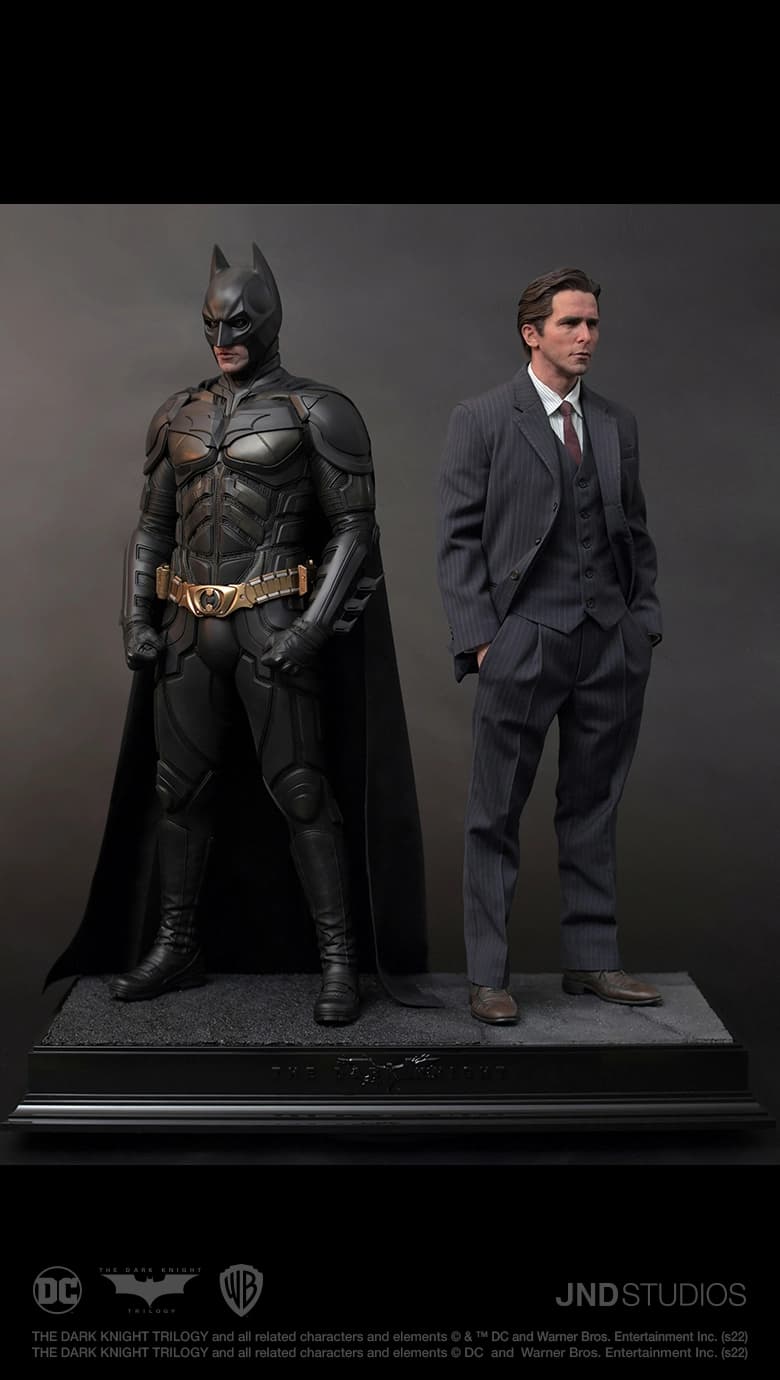 Batman & Bruce Wayne (The Dark Knight)