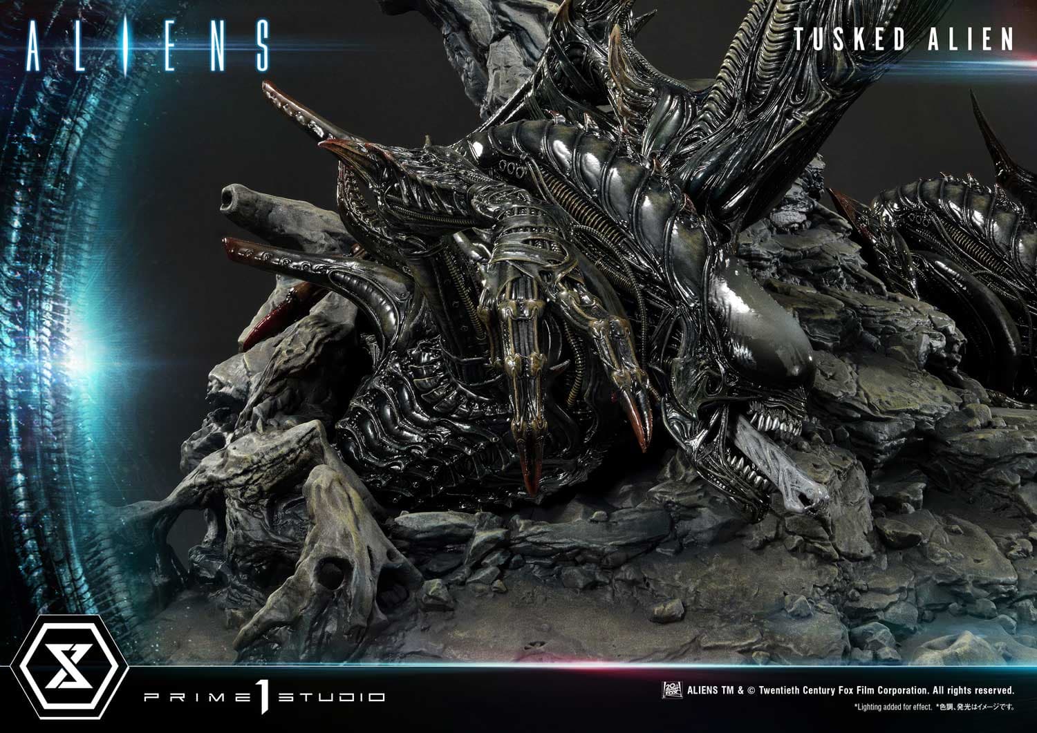 Tusked Alien (Version Bonus) - Premium Masterline - Vue 61