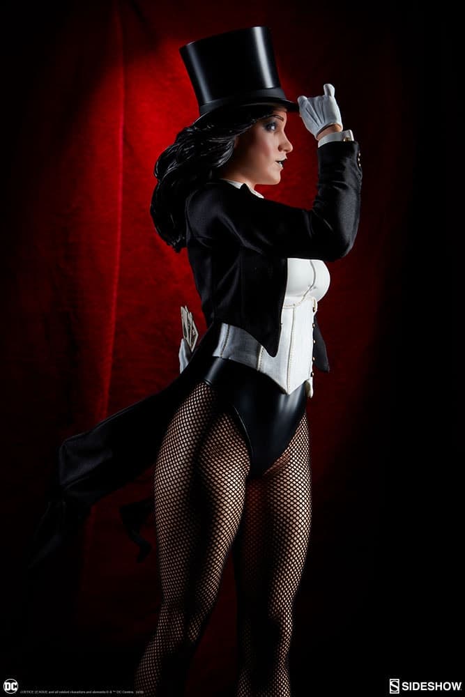 zatanna (Exclusive Edition) - premium format - Vue 7