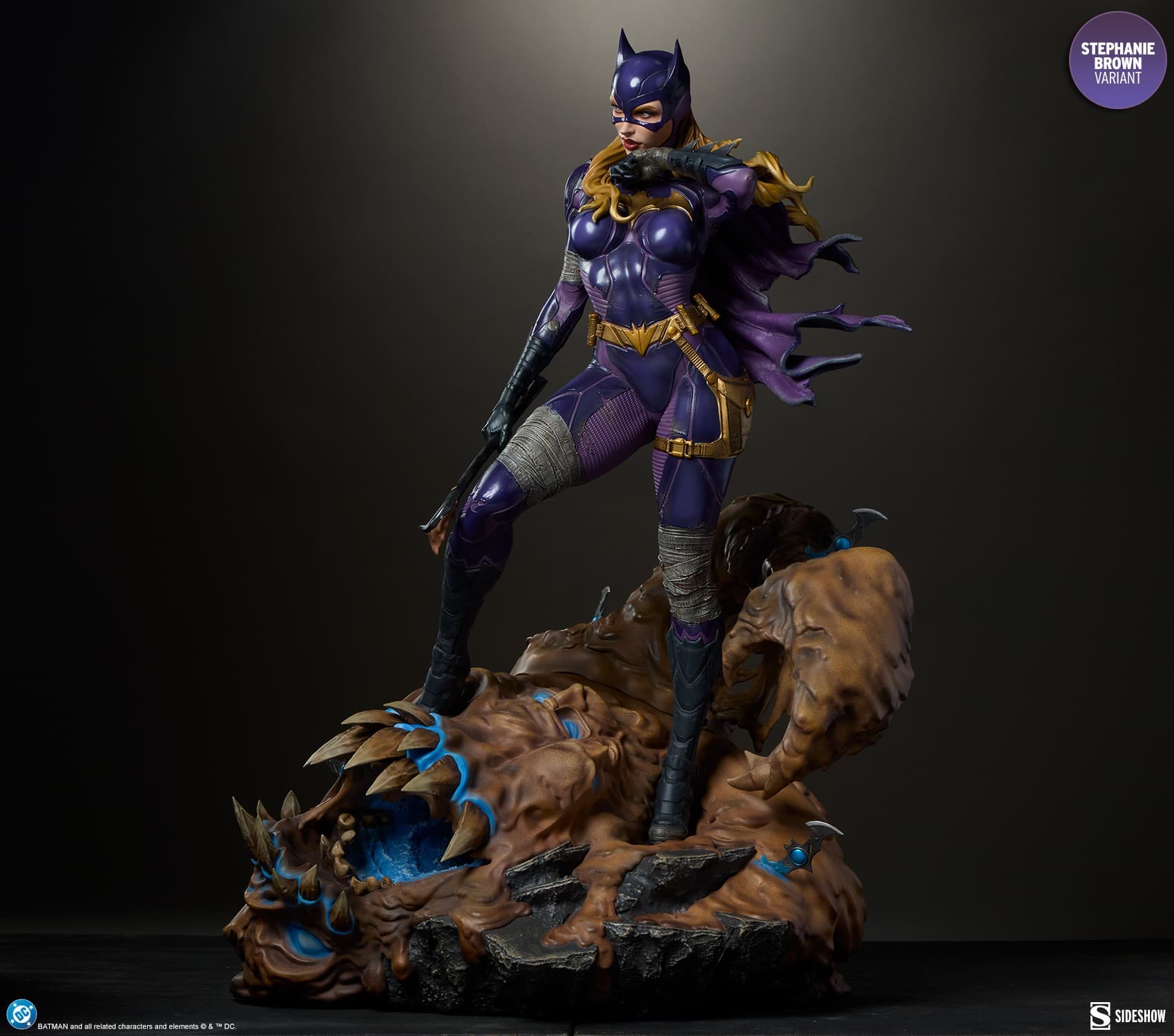 Batgirl (Stephanie Brown Variant) - Premium Format  - Vue 8