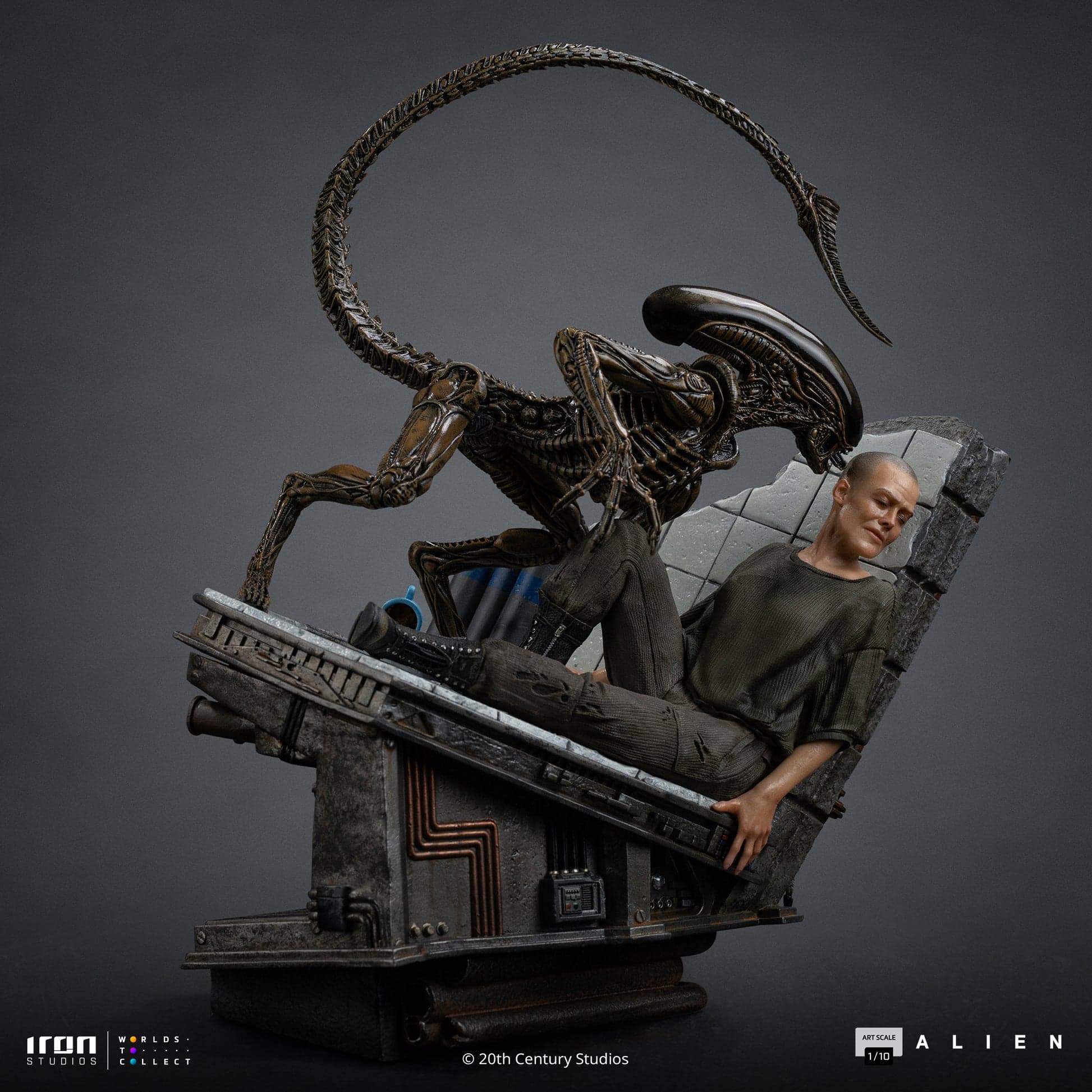 Ellen Ripley & Dog Alien - Vue 3