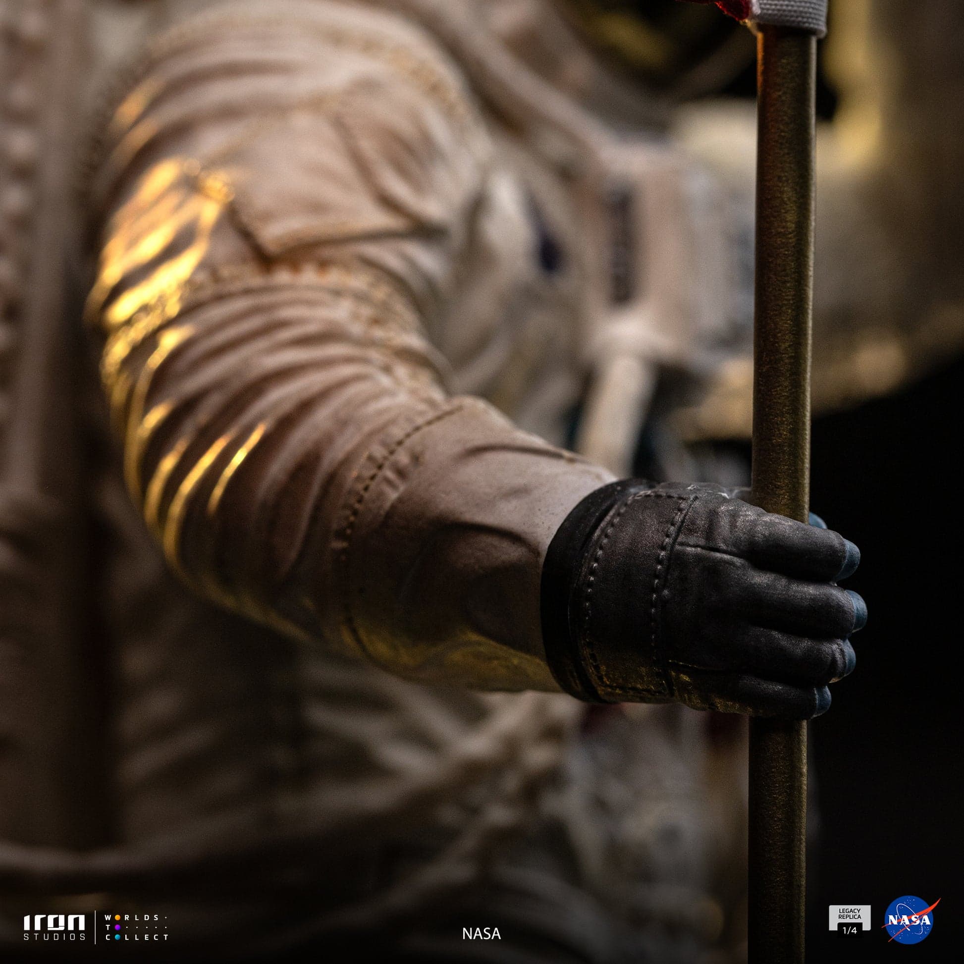 Apollo 11 Astronaut - Vue 9