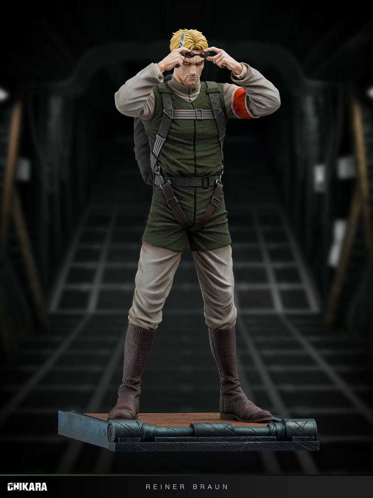 Reiner Braun en Tenue De Parachute - Vue 2