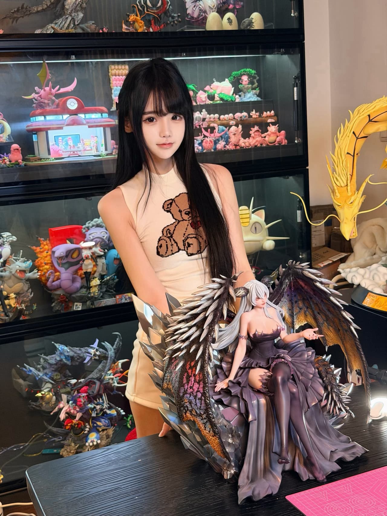 Ruiner Nergigante Girl - Vue 9