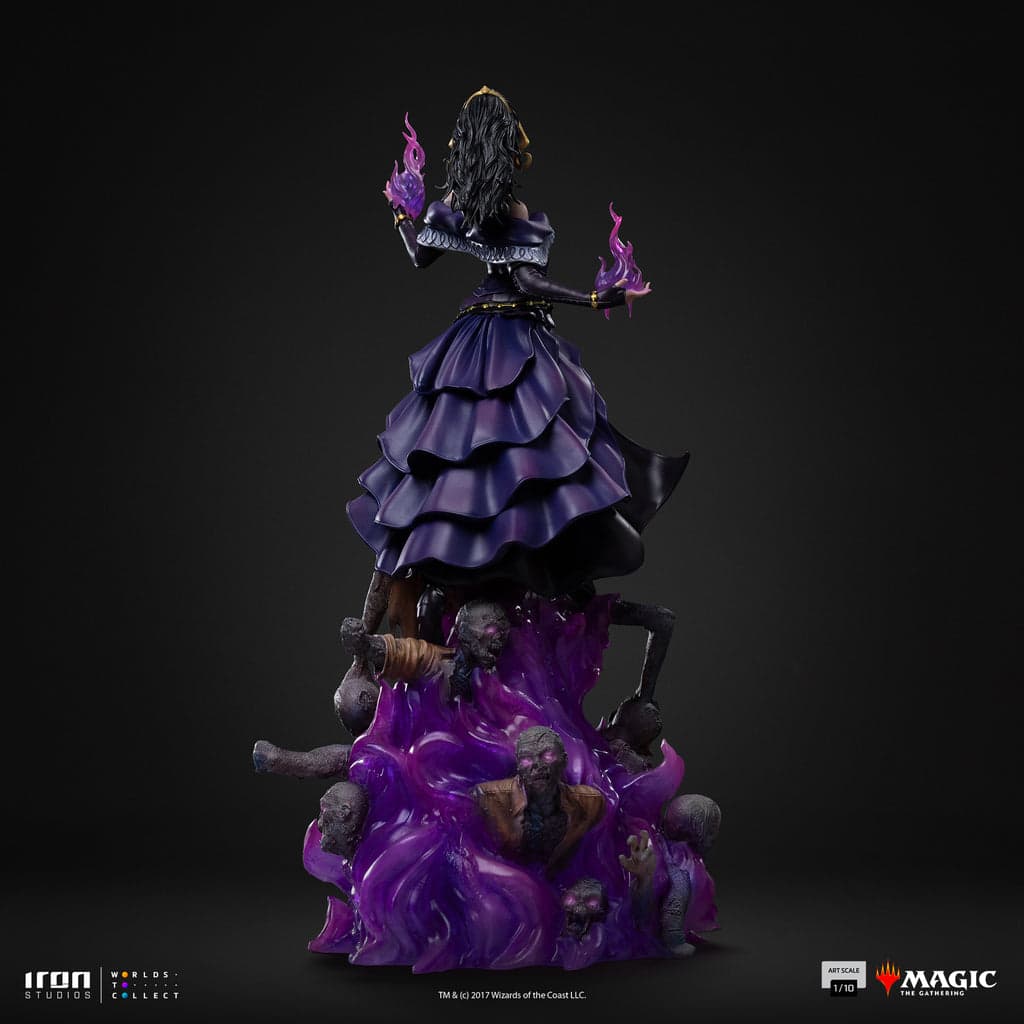 Liliana Vess - Vue 10