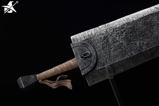 Dragon Slayer Sword (Version Regular) - Vue 4