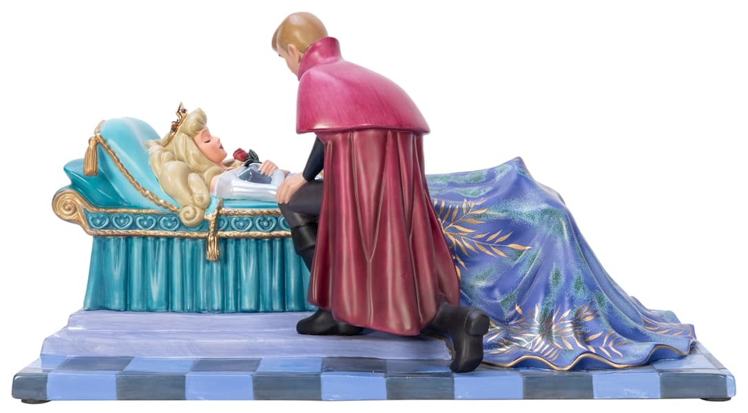 WDCC Sleeping Beauty Love’s First Kiss - Vue 2