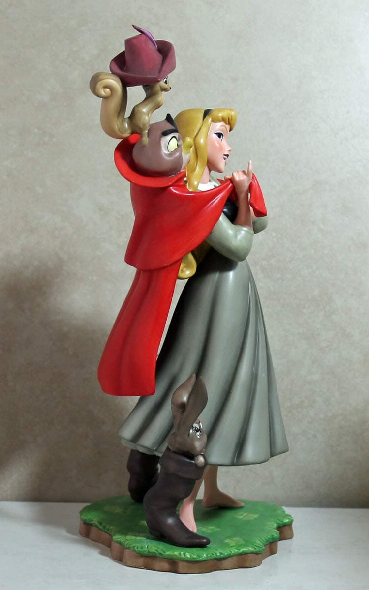 wdcc briar rose once upon a dream - Vue 2