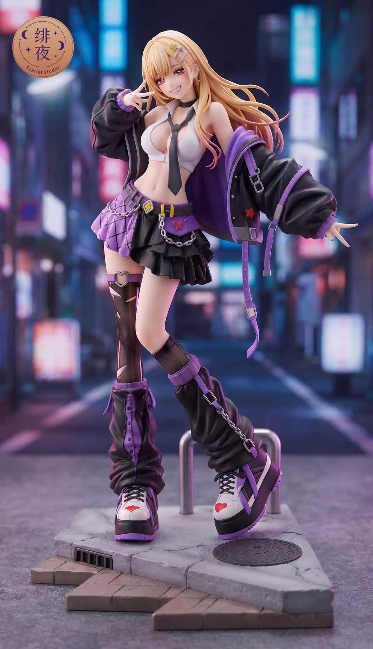 Kitagawa Marin (Version Black)
