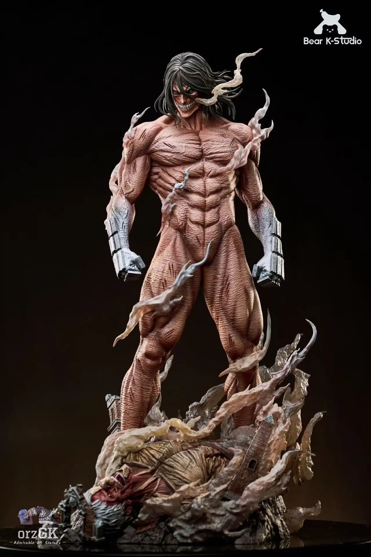 Attack on Titan vs Armored Titan